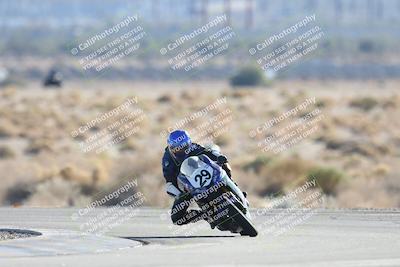 media/Dec-07-2025-CVMA (Sun) [[3e7d2de5dc]]/Race 12- Formula 40 MW and LW/